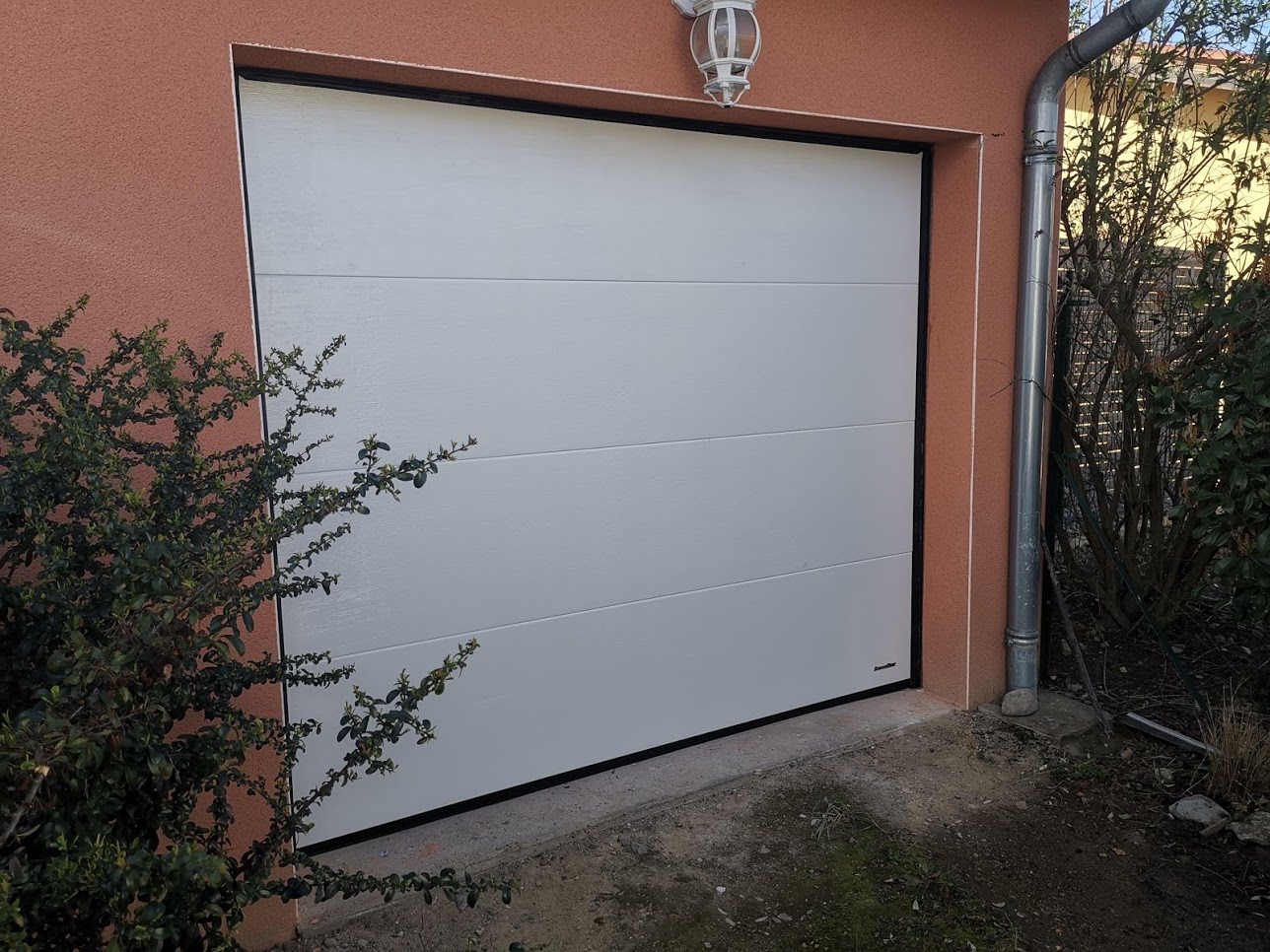 Porte de garage sectionnelle Belleville