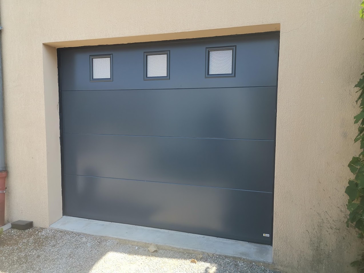 Porte de garage Villefranche