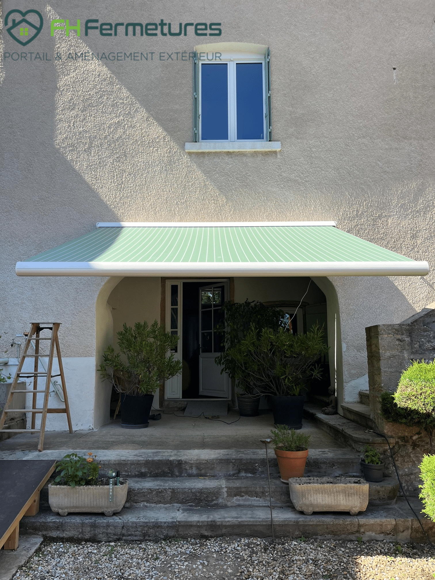 Store banne motorisé