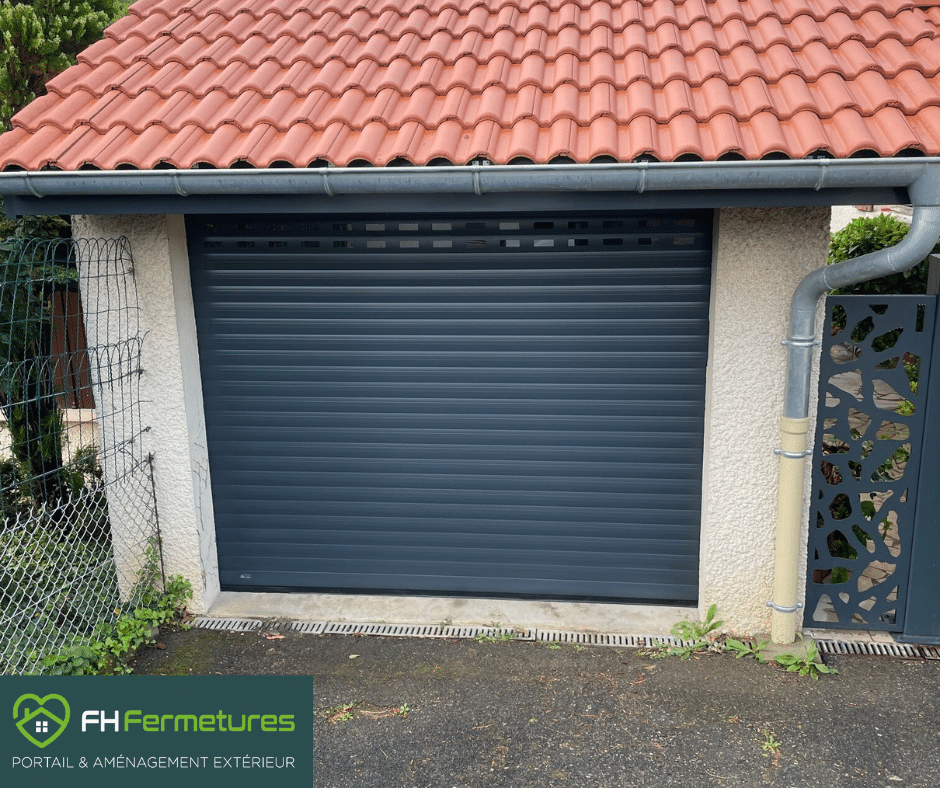 Porte de garage enroulable à Jassans Riottier