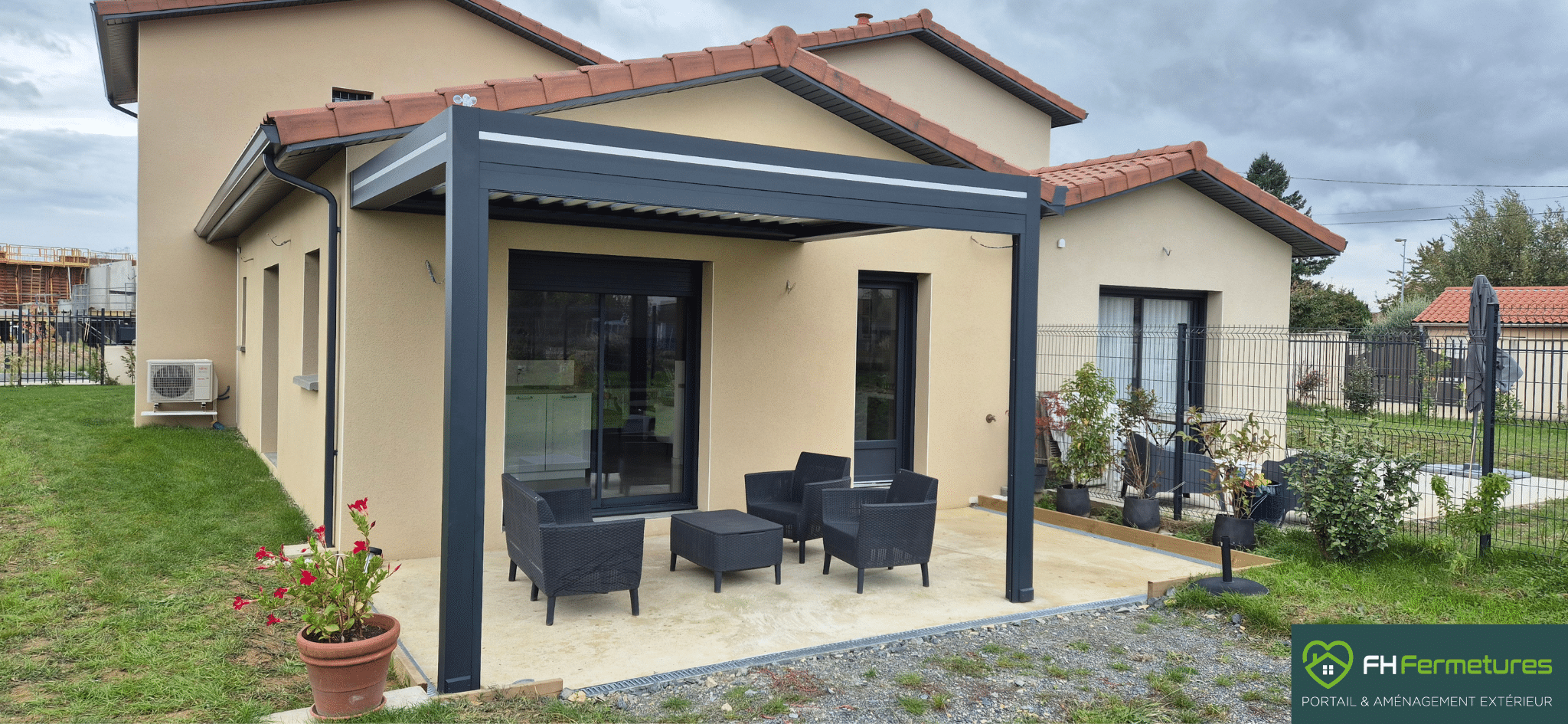 Pergola bioclimatique à Montanay