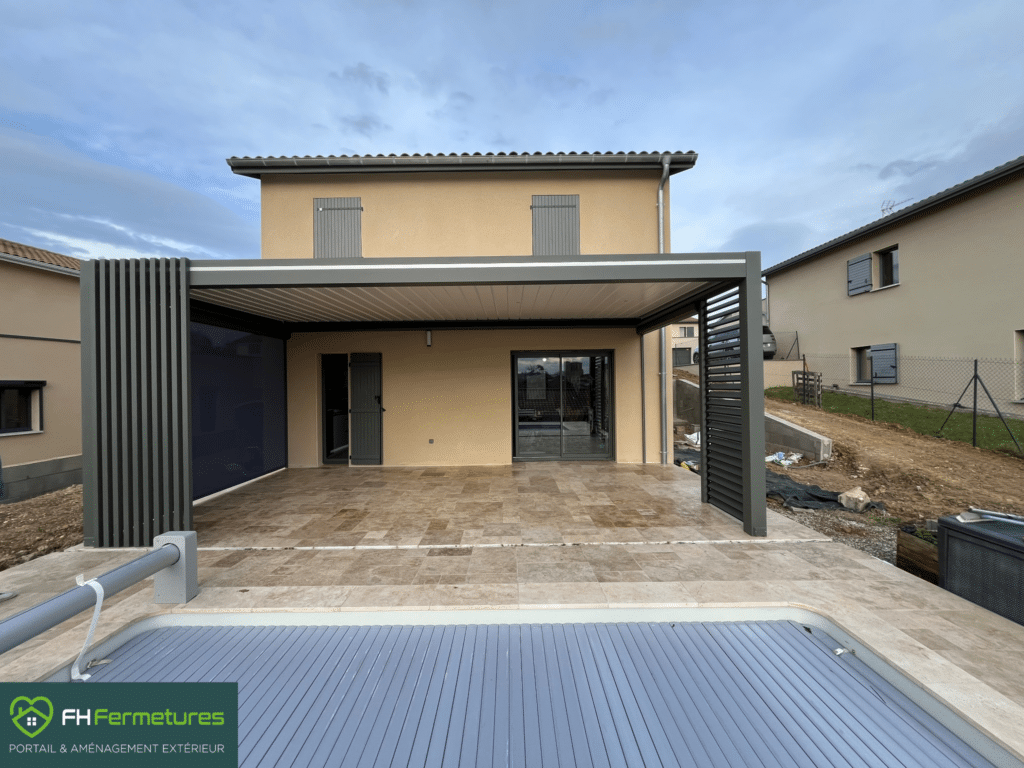 FH Fermetures | Pergola bioclimatique à Porte des Pierres Dorées